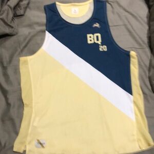Tracksmith BQ20 singlet